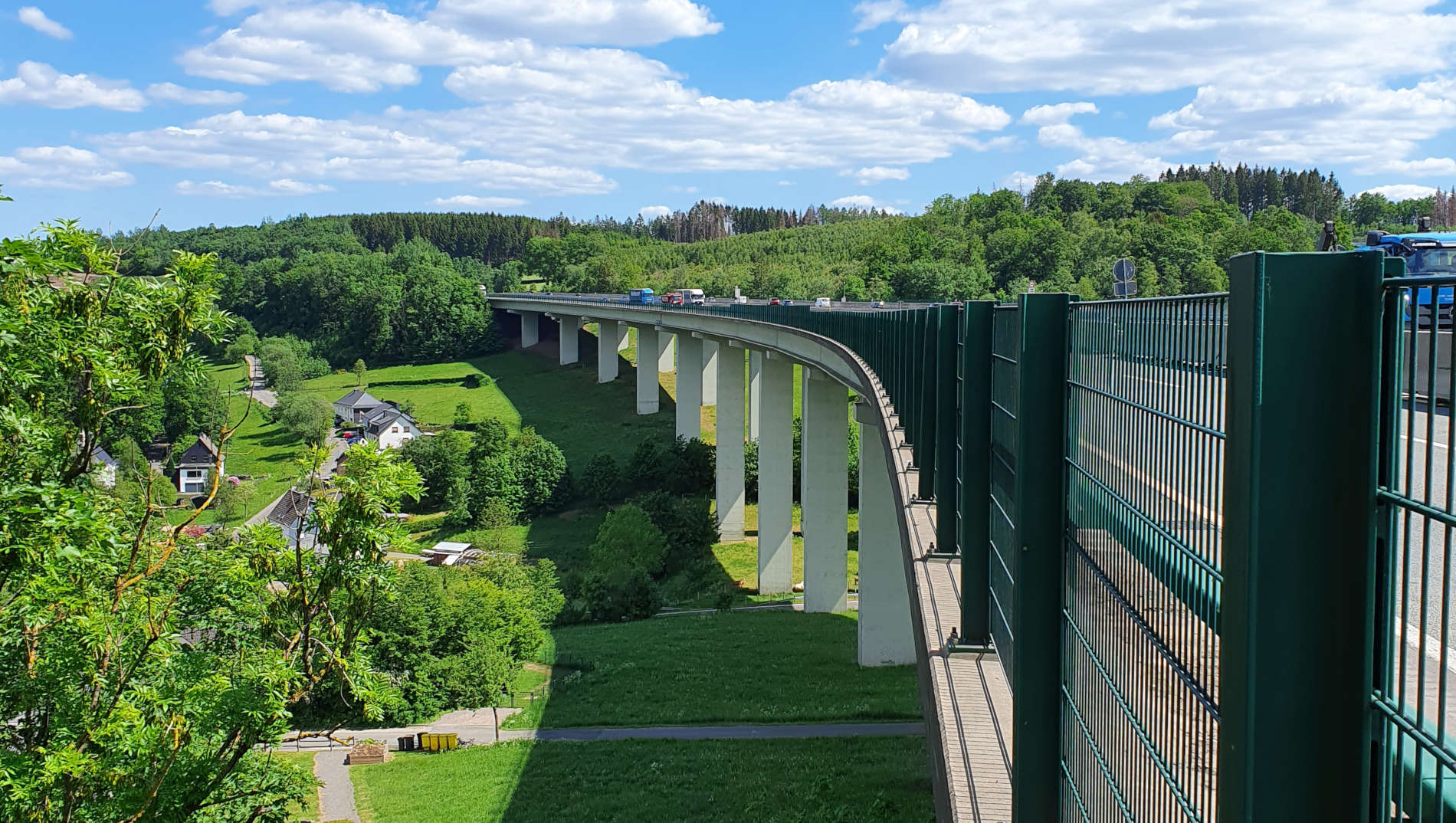 DGP Ingenieure GmbH Projekt Spanngliedortung A45 Bleche